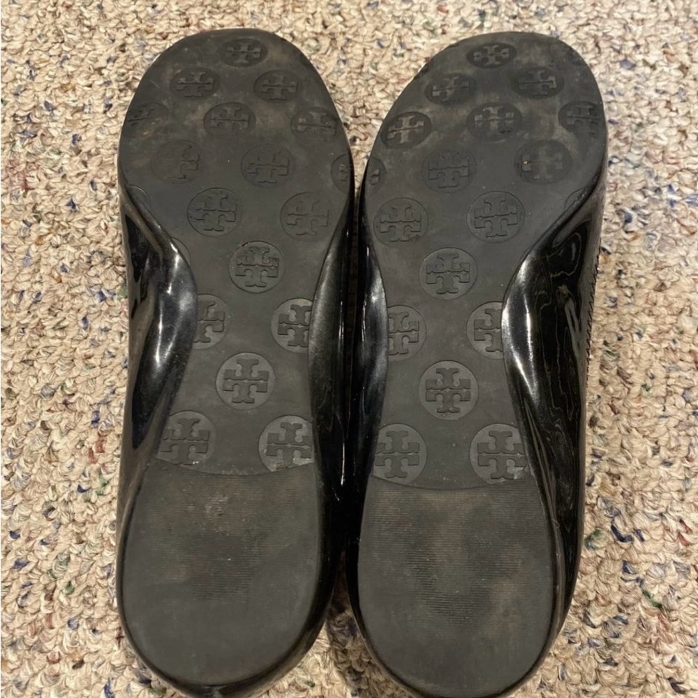 Tory Burch Glossy Black Flats - Picture 6 of 6